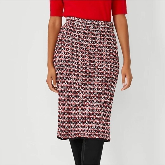 Ann Taylor Red White Black Long Skirt Size Medium New - Picture 3 of 8